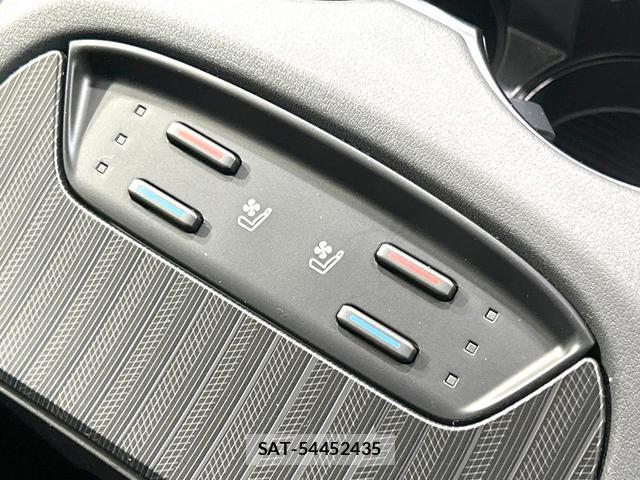 Toyota HARRIER HYBRID 2024-02 8854815-6