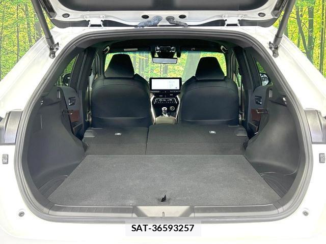 Toyota HARRIER HYBRID 2023-11 8854826-11