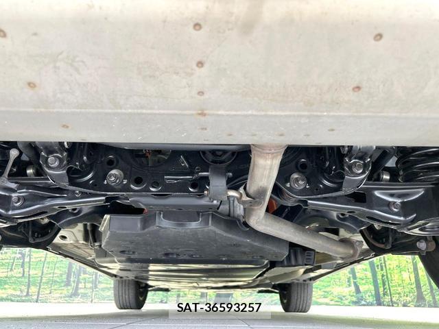 Toyota HARRIER HYBRID 2023-11 8854826-19