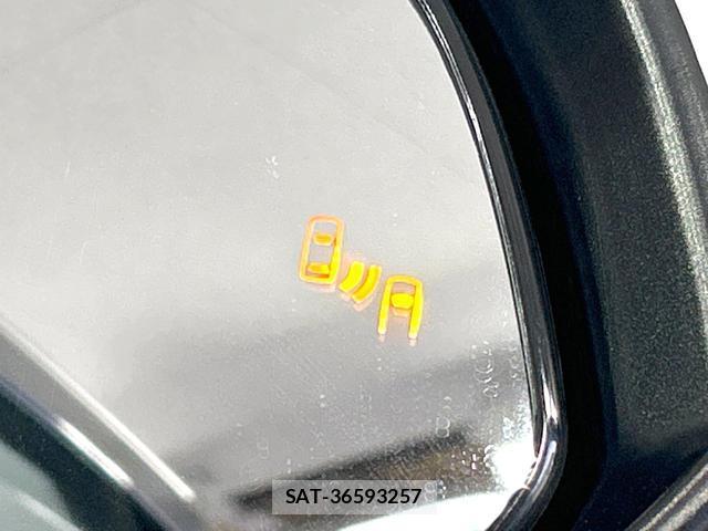 Toyota HARRIER HYBRID 2023-11 8854826-4