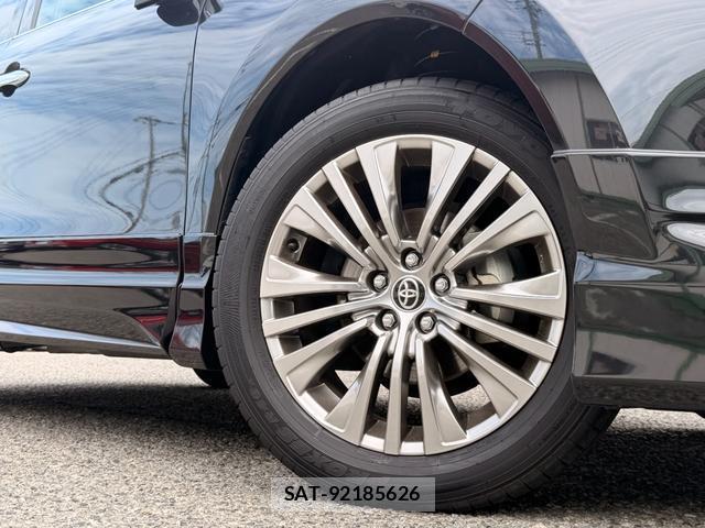 Toyota HARRIER HYBRID 2023-09 8855223-18