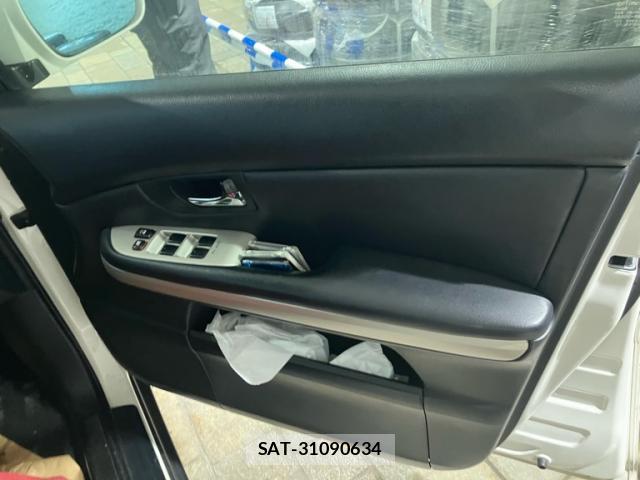 Toyota HARRIER HYBRID 2007-10 8855863-6