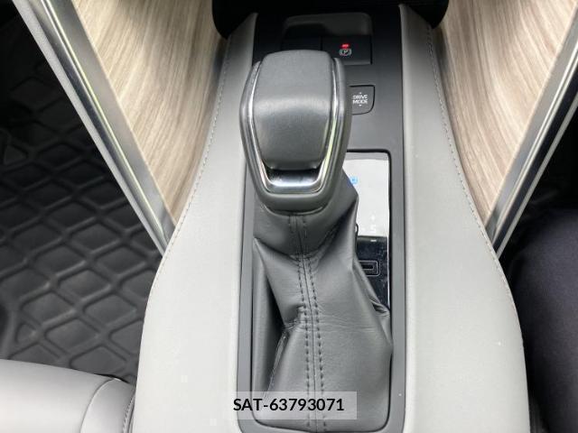 Toyota HARRIER HYBRID 2024-02 8856913-17