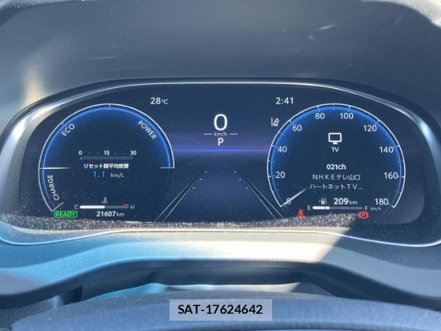 Toyota HARRIER HYBRID 2024-06 8856943-13