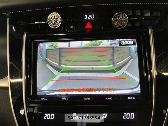 Toyota HARRIER 2016-10 8853954-11