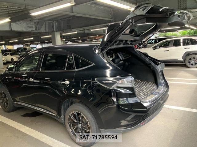 Toyota HARRIER 2016-10 8853954-4