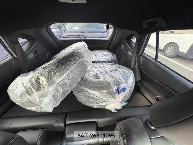 Toyota HARRIER 2014-11 8854620-8