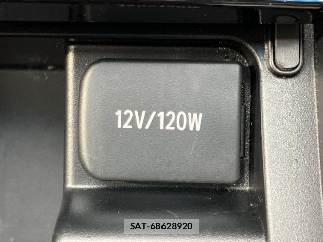 Toyota HARRIER 2016-04 8854665-17