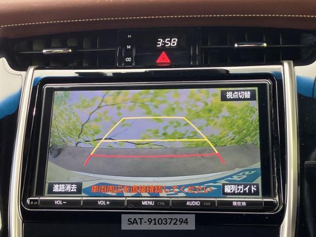 Toyota HARRIER 2017-11 8855248-11