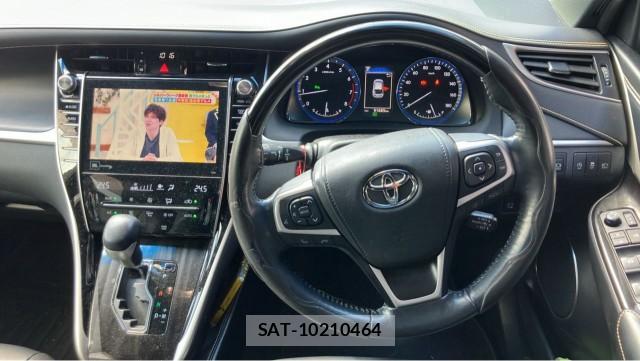 Toyota HARRIER 2018-09 8855367-16