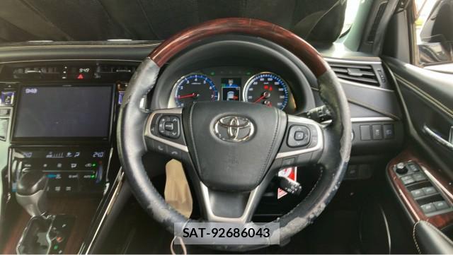 Toyota HARRIER 2016-12 8855407-16