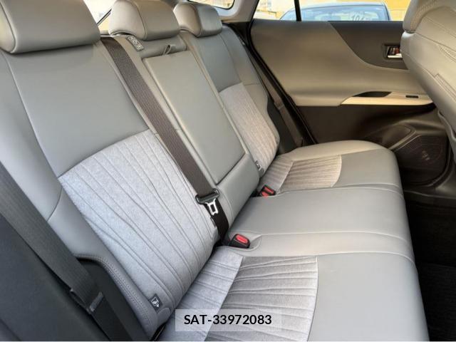 Toyota HARRIER 2021-06 8855566-3