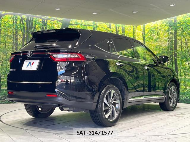 Toyota HARRIER 2018-02 8855961-15