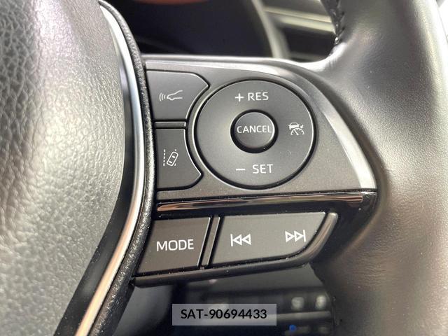 Toyota HARRIER 2021-02 8856210-6