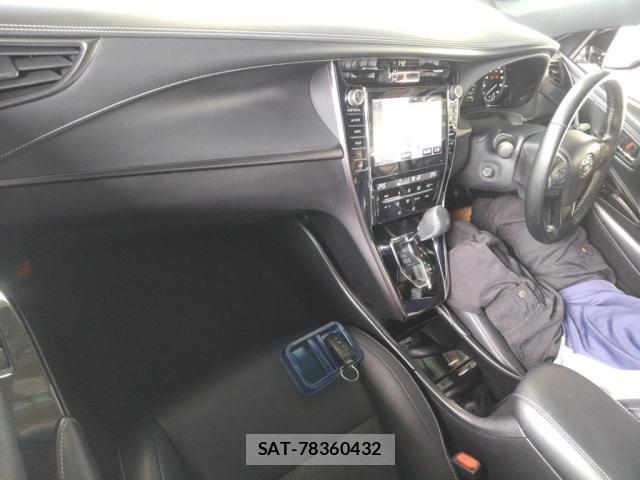 Toyota HARRIER 2019-08 8856225-2