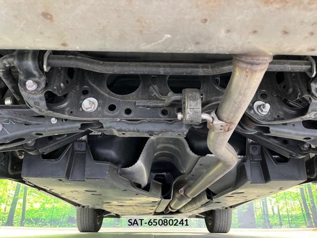 Toyota HARRIER 2021-07 8856594-18