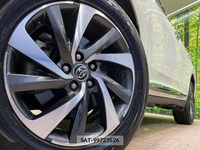 Toyota HARRIER 2017-07 8856753-12