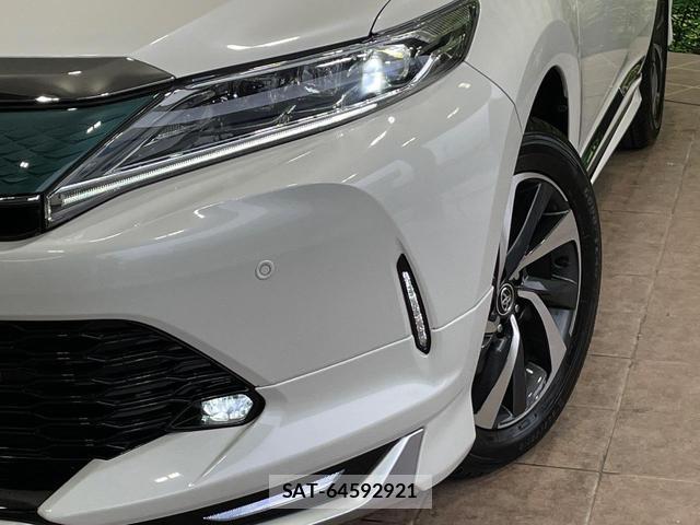 Toyota HARRIER 2017-06 8856768-10