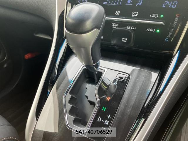 Toyota HARRIER 2017-09 8856948-17