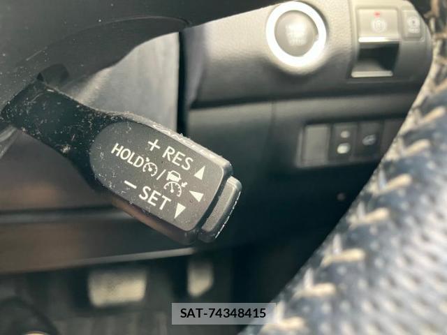 Toyota HARRIER 2020-05 8856982-15