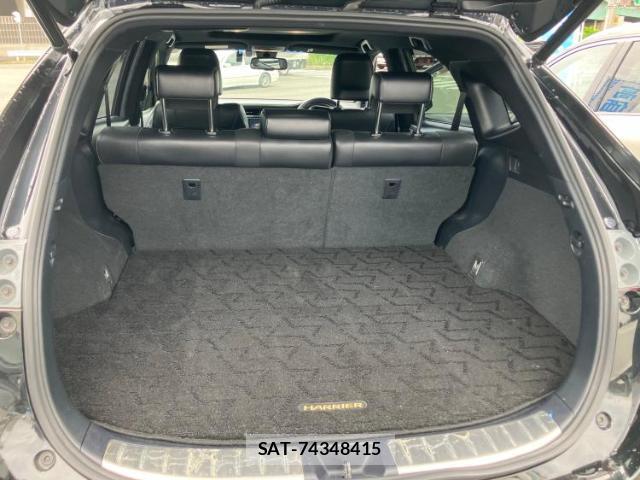 Toyota HARRIER 2020-05 8856982-7