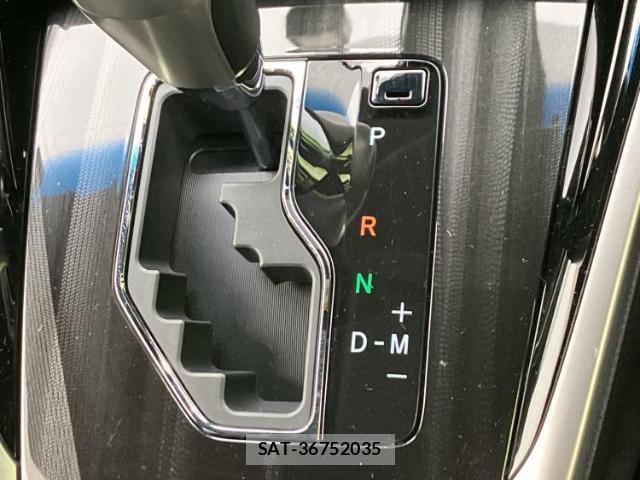 Toyota HARRIER 2018-09 8857093-17