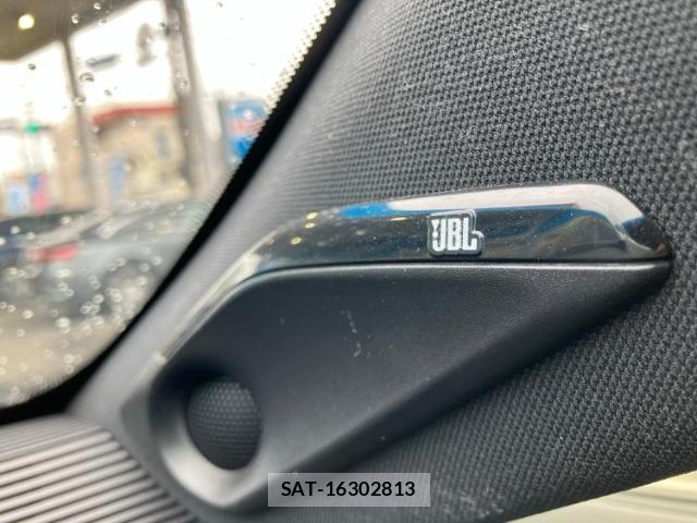 Toyota HARRIER 2021-06 8857114-12