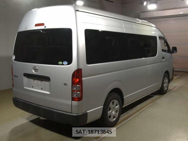 Toyota HIACE COMMUTER 2018-09 8854024-1