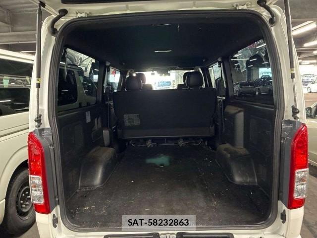 Toyota HIACE VAN 2020-07 8854038-2