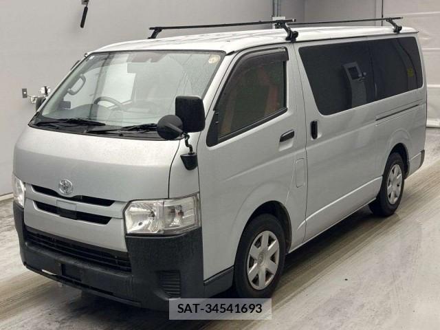 Toyota HIACE VAN 2020-02 8854041-0