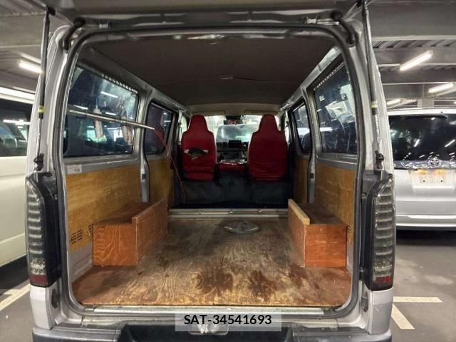 Toyota HIACE VAN 2020-02 8854041-2