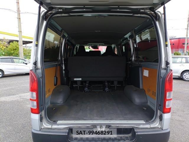 Toyota HIACE VAN 2021-07 8854174-5