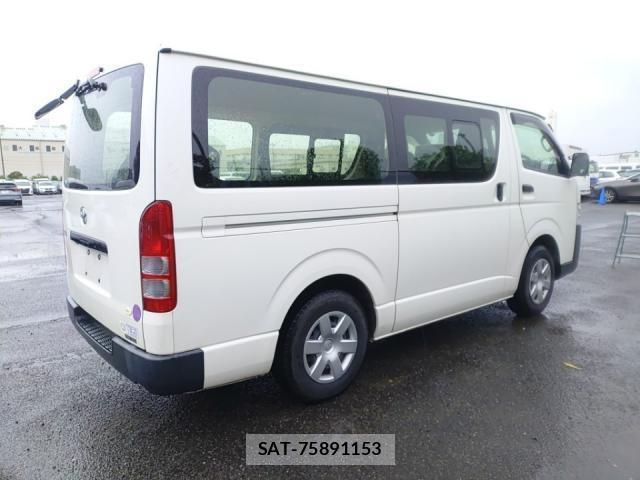 Toyota HIACE VAN 2021-09 8854176-2