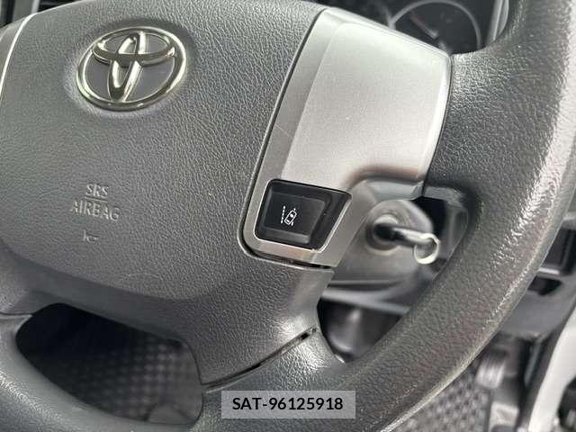 Toyota HIACE VAN 2018-04 8854261-14