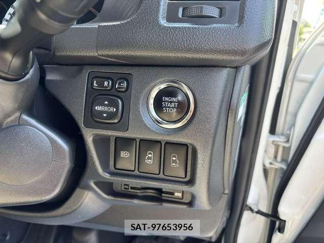 Toyota HIACE VAN 2018-06 8854263-11