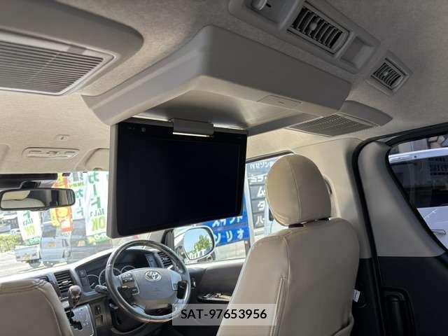 Toyota HIACE VAN 2018-06 8854263-4