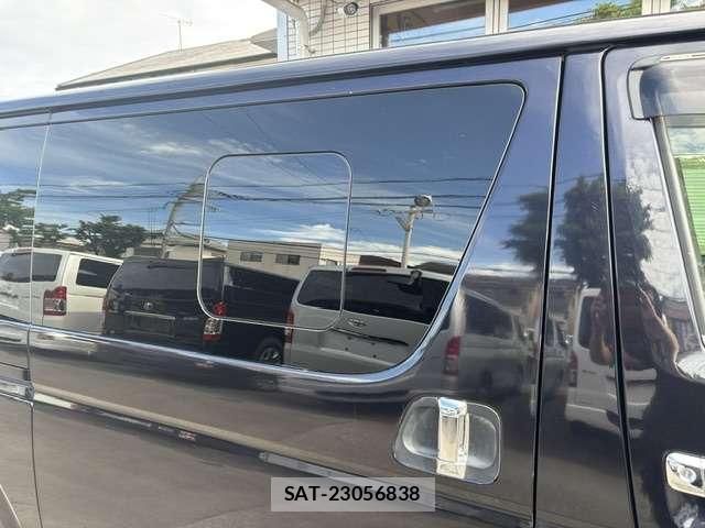 Toyota HIACE VAN 2020-06 8854264-14
