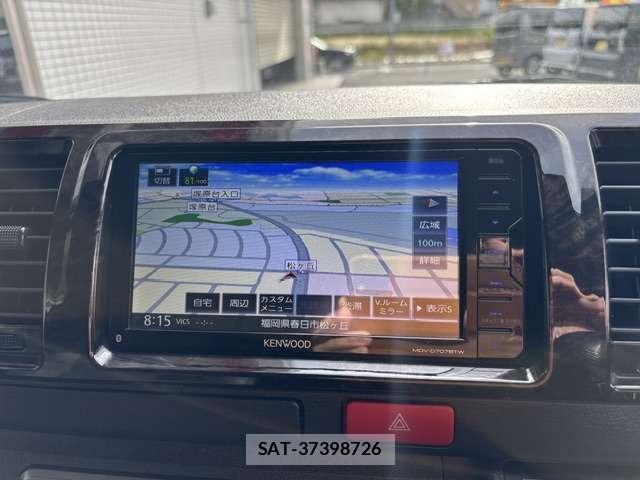 Toyota HIACE VAN 2020-04 8854265-11