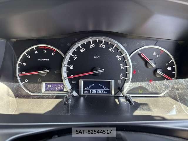 Toyota HIACE VAN 2019-05 8854266-18