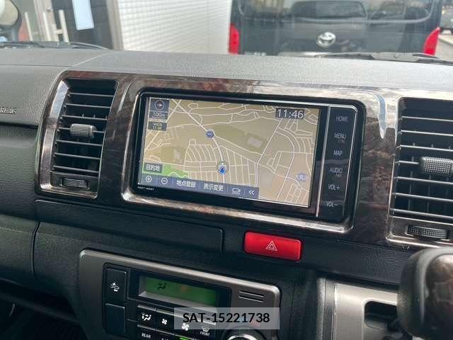 Toyota HIACE VAN 2020-04 8854267-16