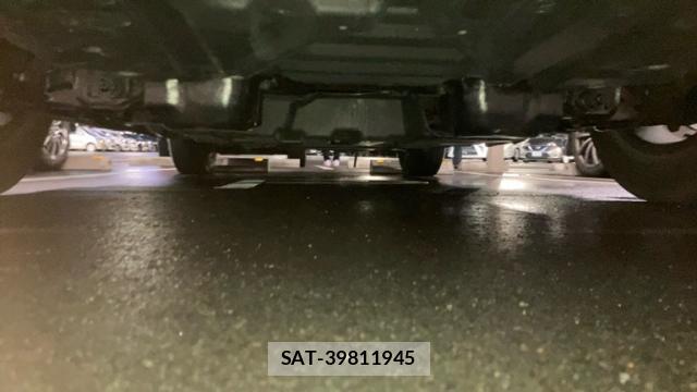 Toyota HIACE VAN 2013-02 8854476-12