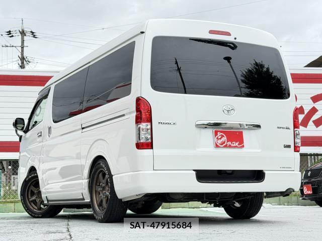 Toyota HIACE VAN 2019-06 8855013-3