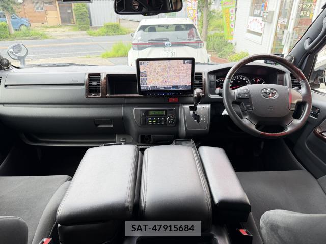 Toyota HIACE VAN 2019-06 8855013-4