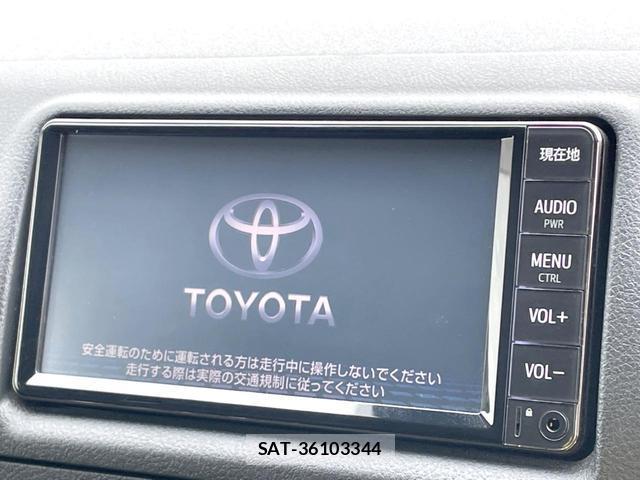 Toyota HIACE VAN 2019-06 8855031-2