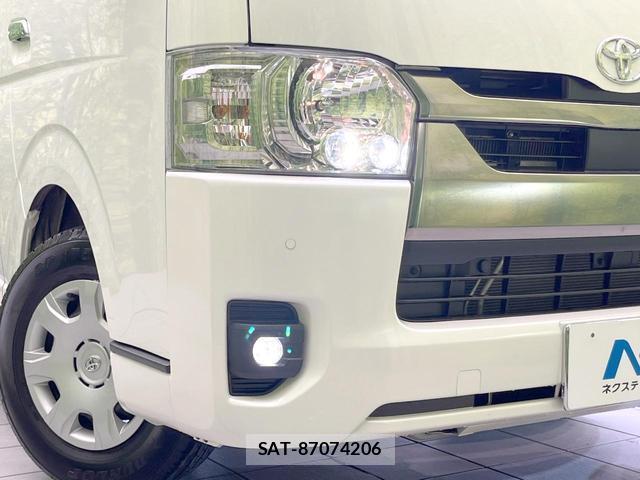 Toyota HIACE VAN 2025-02 8855061-11