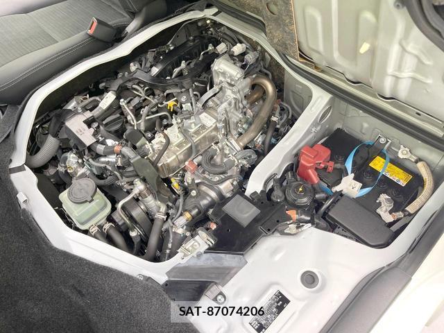 Toyota HIACE VAN 2025-02 8855061-17