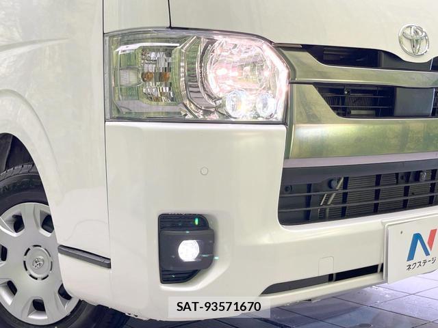 Toyota HIACE VAN 2025-08 8855062-11