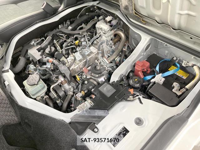 Toyota HIACE VAN 2025-08 8855062-17