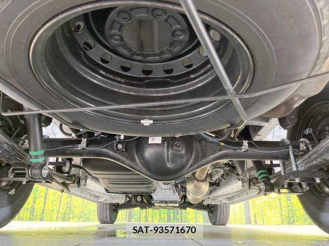 Toyota HIACE VAN 2025-08 8855062-18