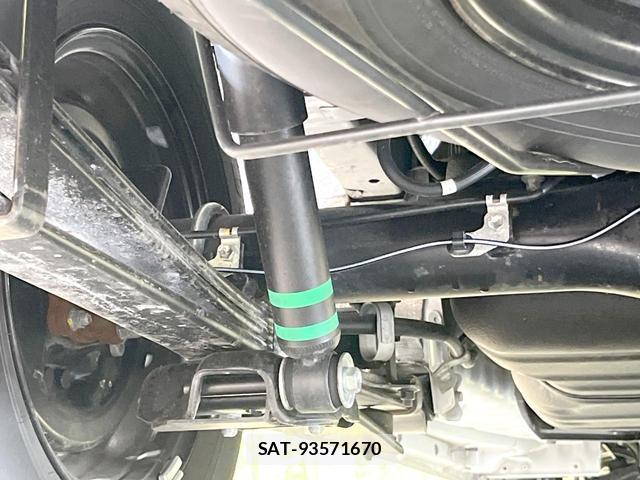 Toyota HIACE VAN 2025-08 8855062-19